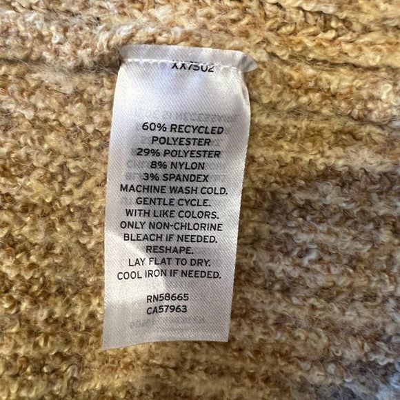 NWOT BP Plaited Stitch Recycled Blend Crewneck Sweater in Tan Boulder (S) - Picture 10 of 12